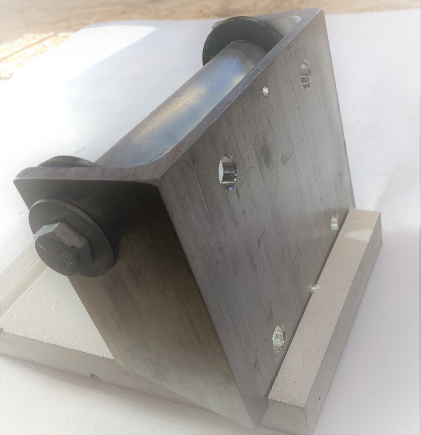 DockHinge Risers: Precision Dock Leveling